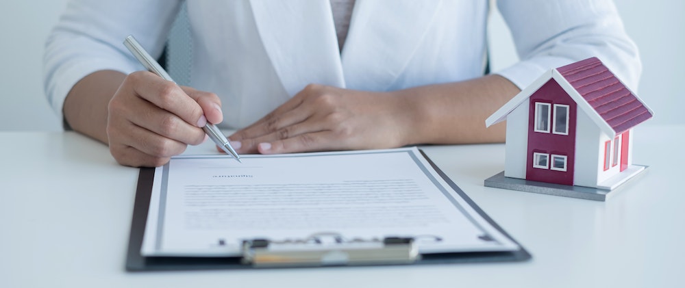 Comprendre les subtilités du Contrat de bail commercial: Une analyse approfondie