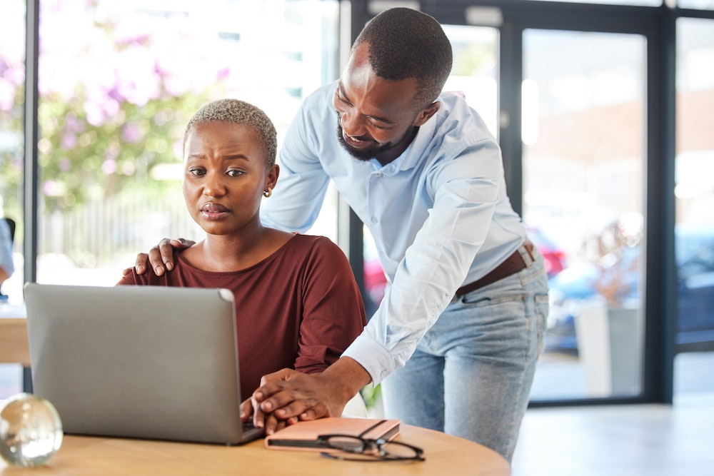 Harcèlement au travail : définition, droits et recours