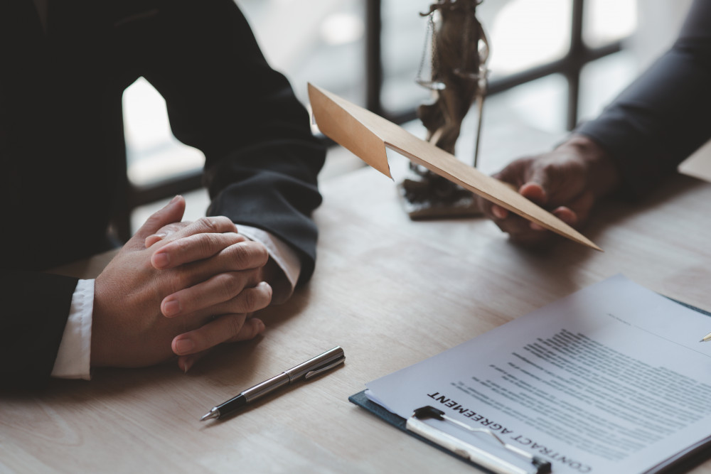 Porter plainte pour diffamation : démarches et conseils juridiques