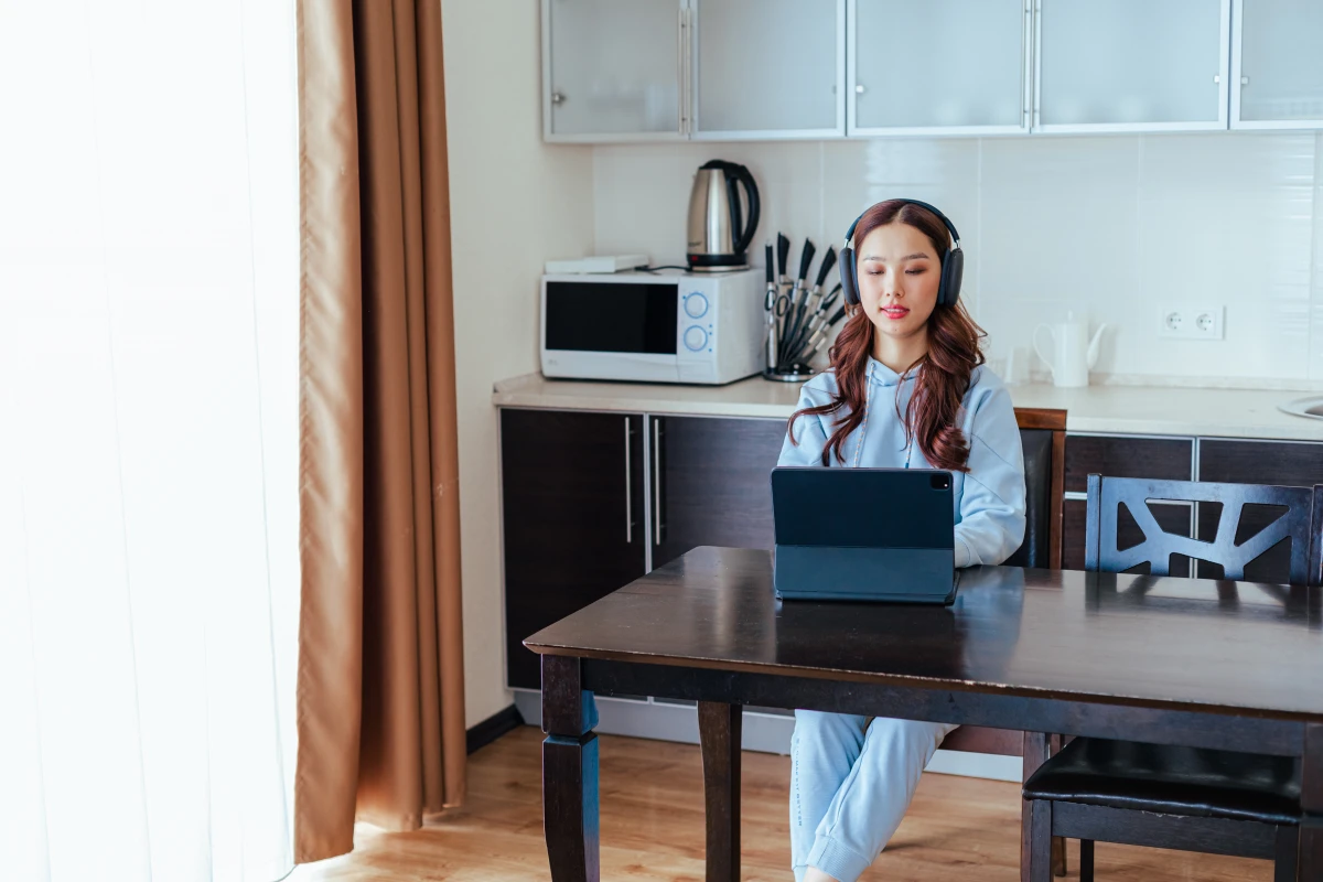 Nouvelles formes de travail et protection juridique des travailleurs indépendants : enjeux et perspectives
