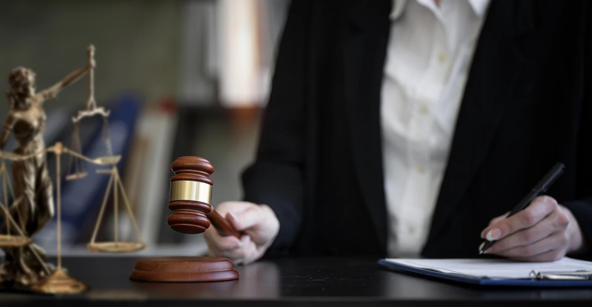 Infractions mineures : stratégies de défense pour préserver vos droits